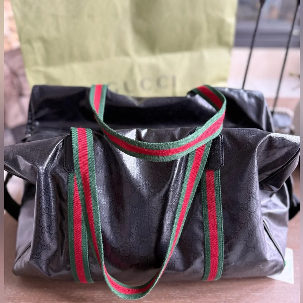 Gucci Black Duffel Bag with Red and Green Accents - Picture 3 of 5